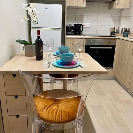 Incredible View Daire Larnaca